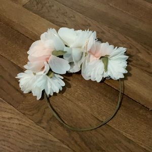 Floral head piece